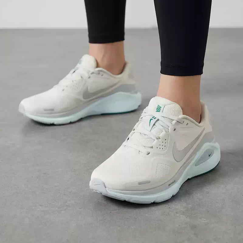 Nike Women's Running Shoes STR - Women Shoes Jordan recension och pris