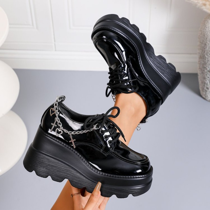 Black Glossy Lace-Up Platform  - Women'S Shoes Loafers Black recension och pris