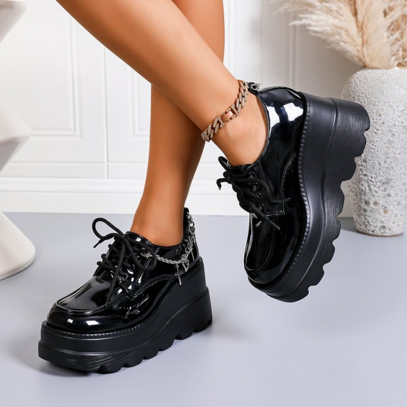 Black Glossy Lace-Up Platform  - Women'S Shoes Loafers Black recension och pris